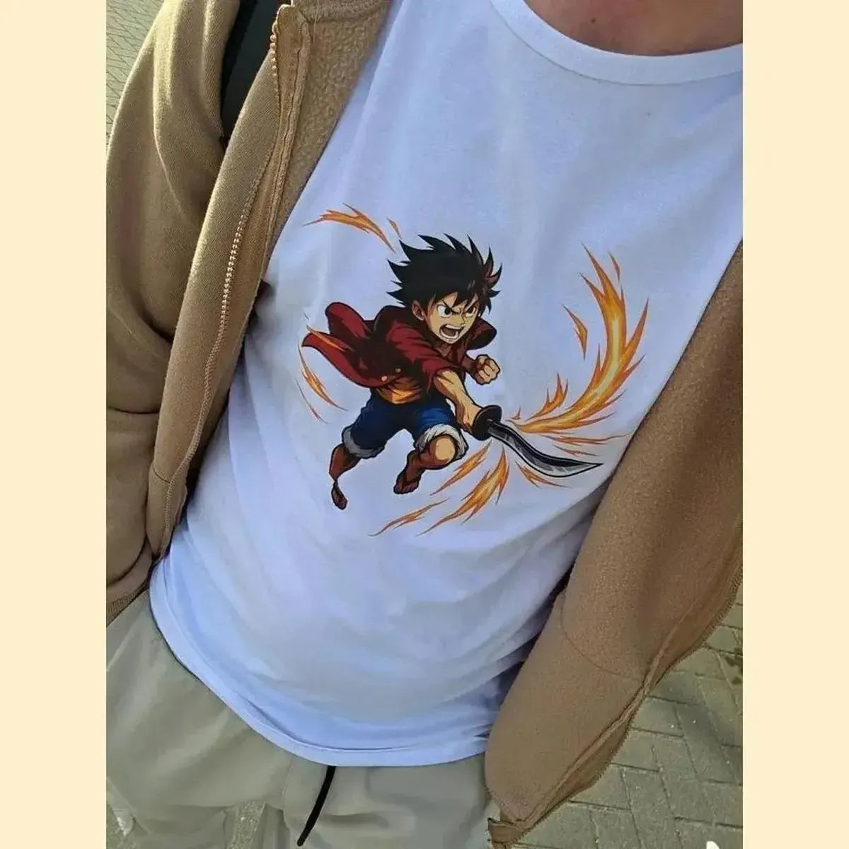 Unisex anime T‑shirt met opvallende anime-print – Weki Schiedam